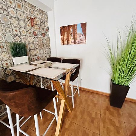 Nice Boutique Flat With Terrace Фуeнхирола Екстериор снимка