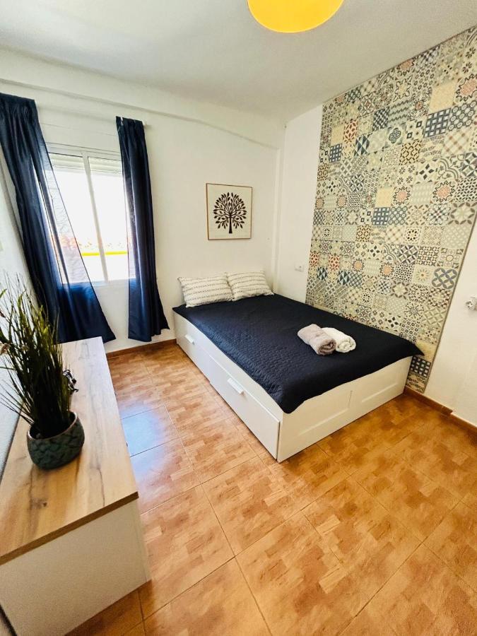Nice Boutique Flat With Terrace Фуeнхирола Екстериор снимка