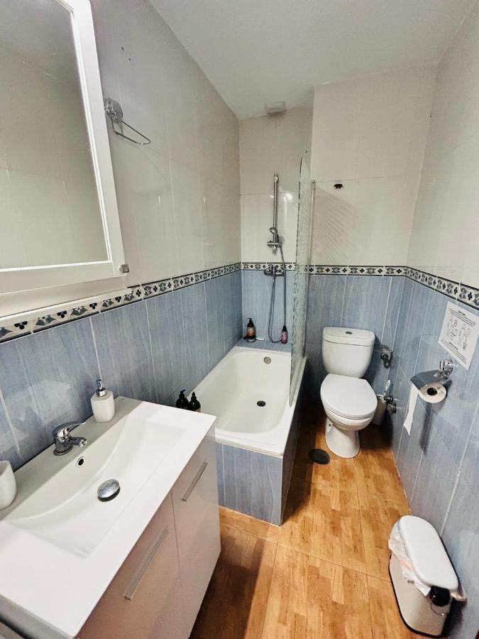 Nice Boutique Flat With Terrace Фуeнхирола Екстериор снимка