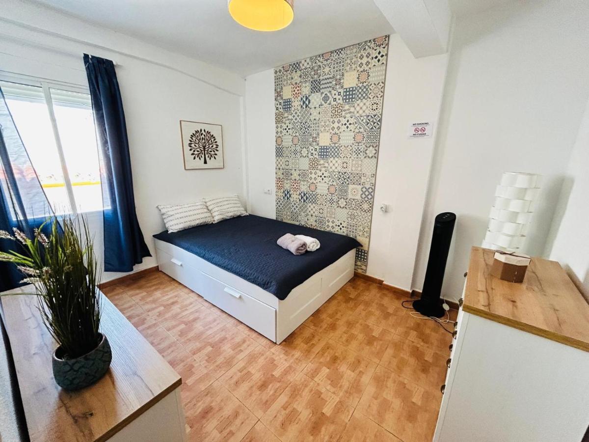 Nice Boutique Flat With Terrace Фуeнхирола Екстериор снимка