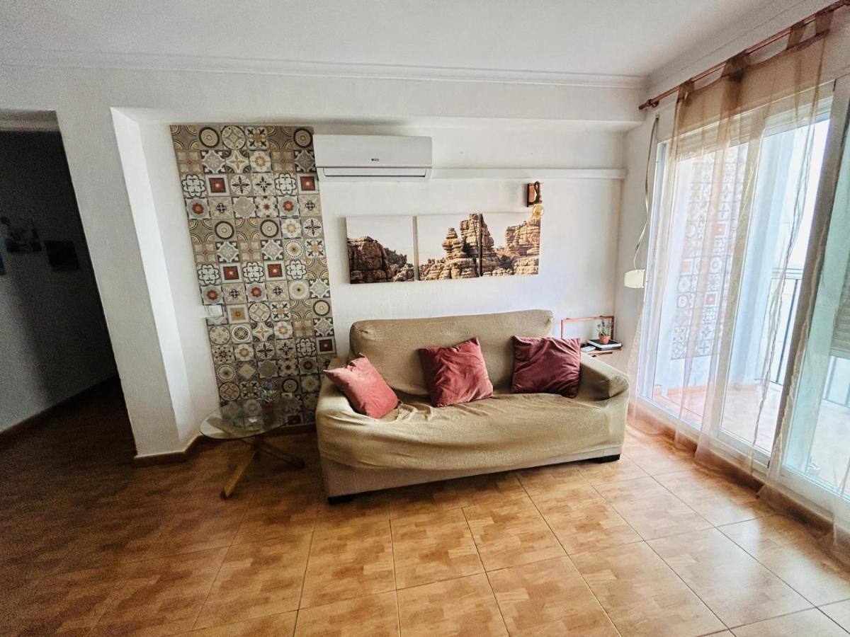 Nice Boutique Flat With Terrace Фуeнхирола Екстериор снимка